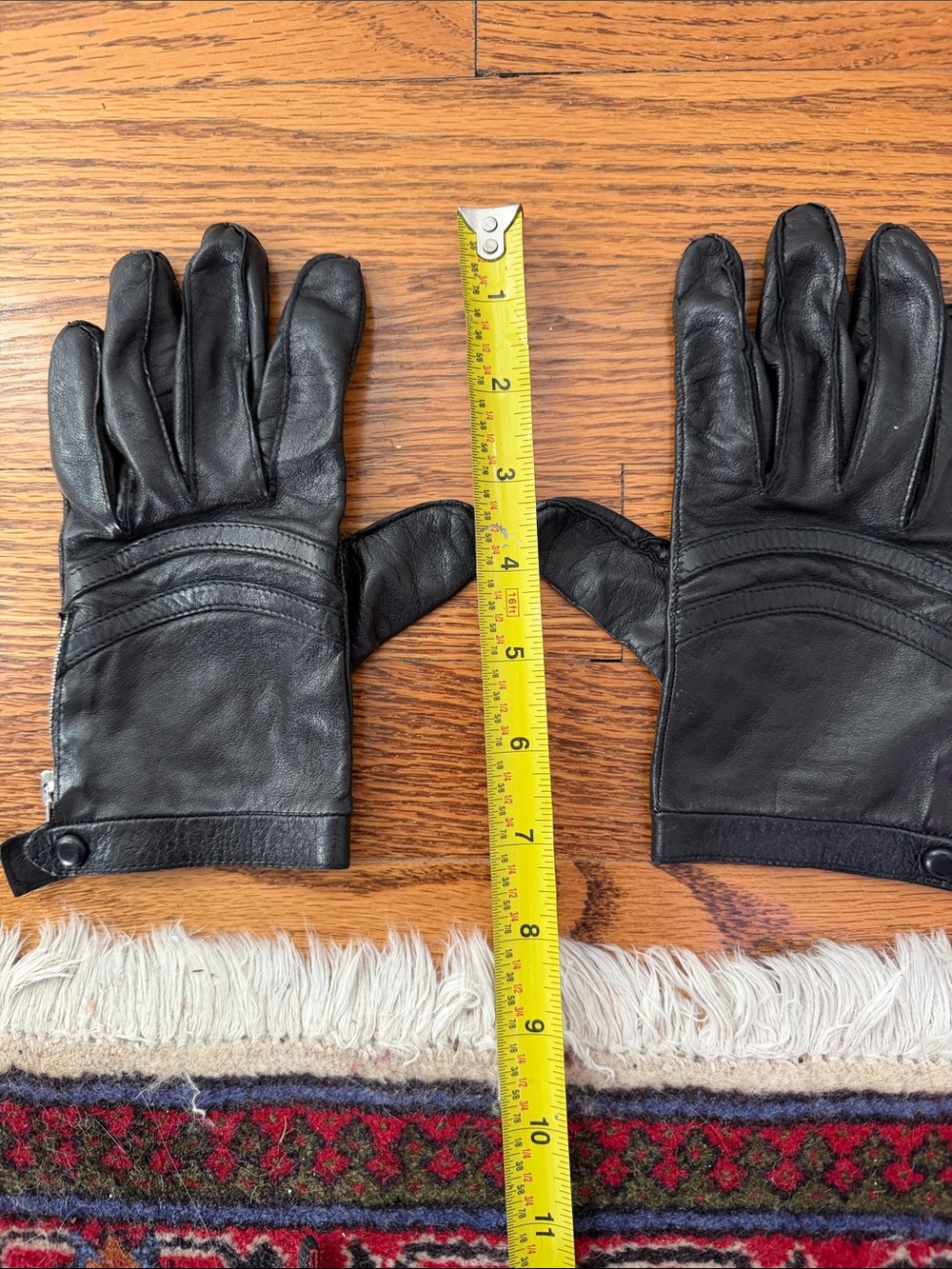 Portolano Black Leather Gloves - Women's Classic Style Small